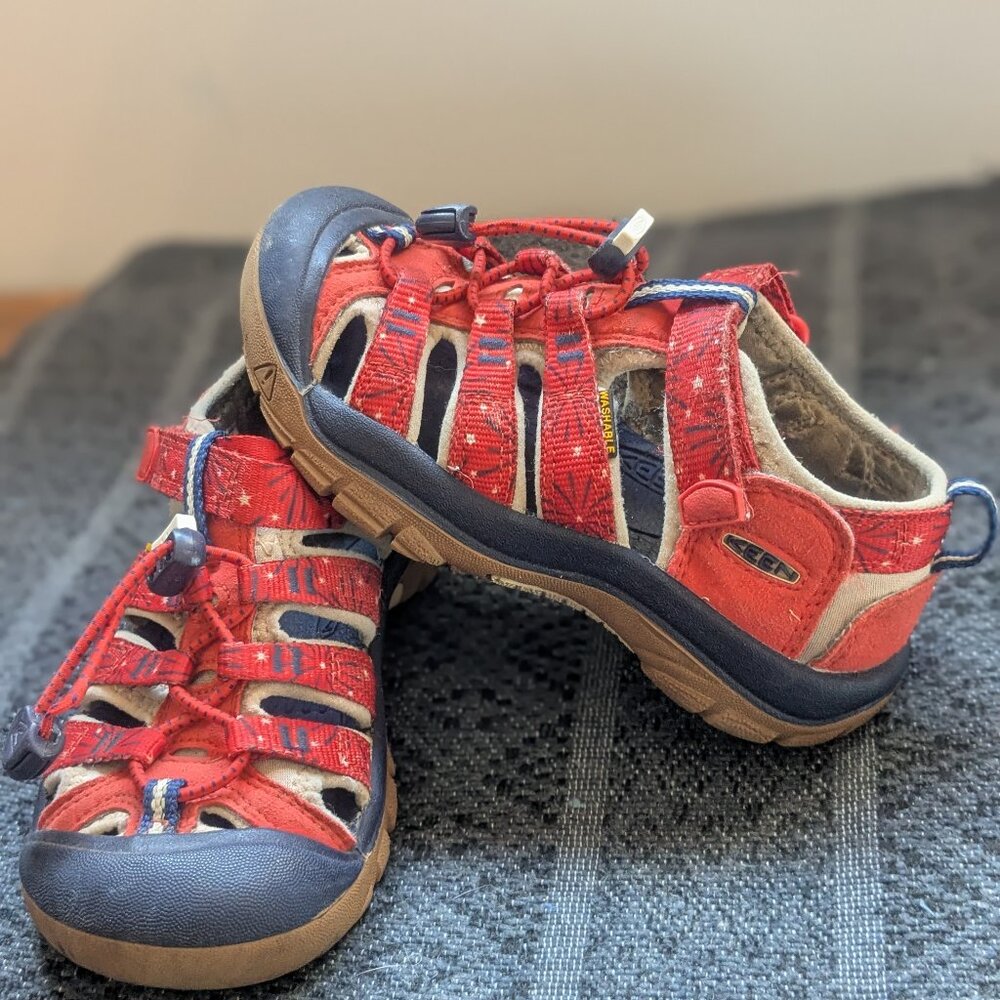 Little Kids Keen Sandals Size 13